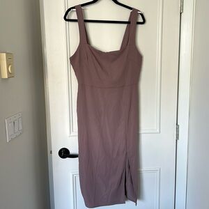 Aritzia Babaton 90s Slit Midi